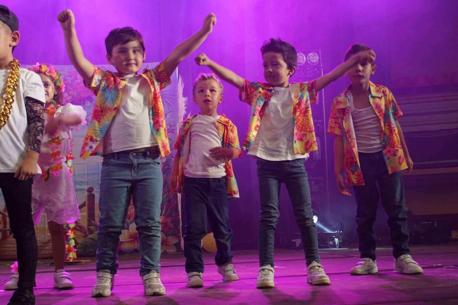 Emoción y creatividad en la primera cita del Play Back infantil en Alba de Tormes