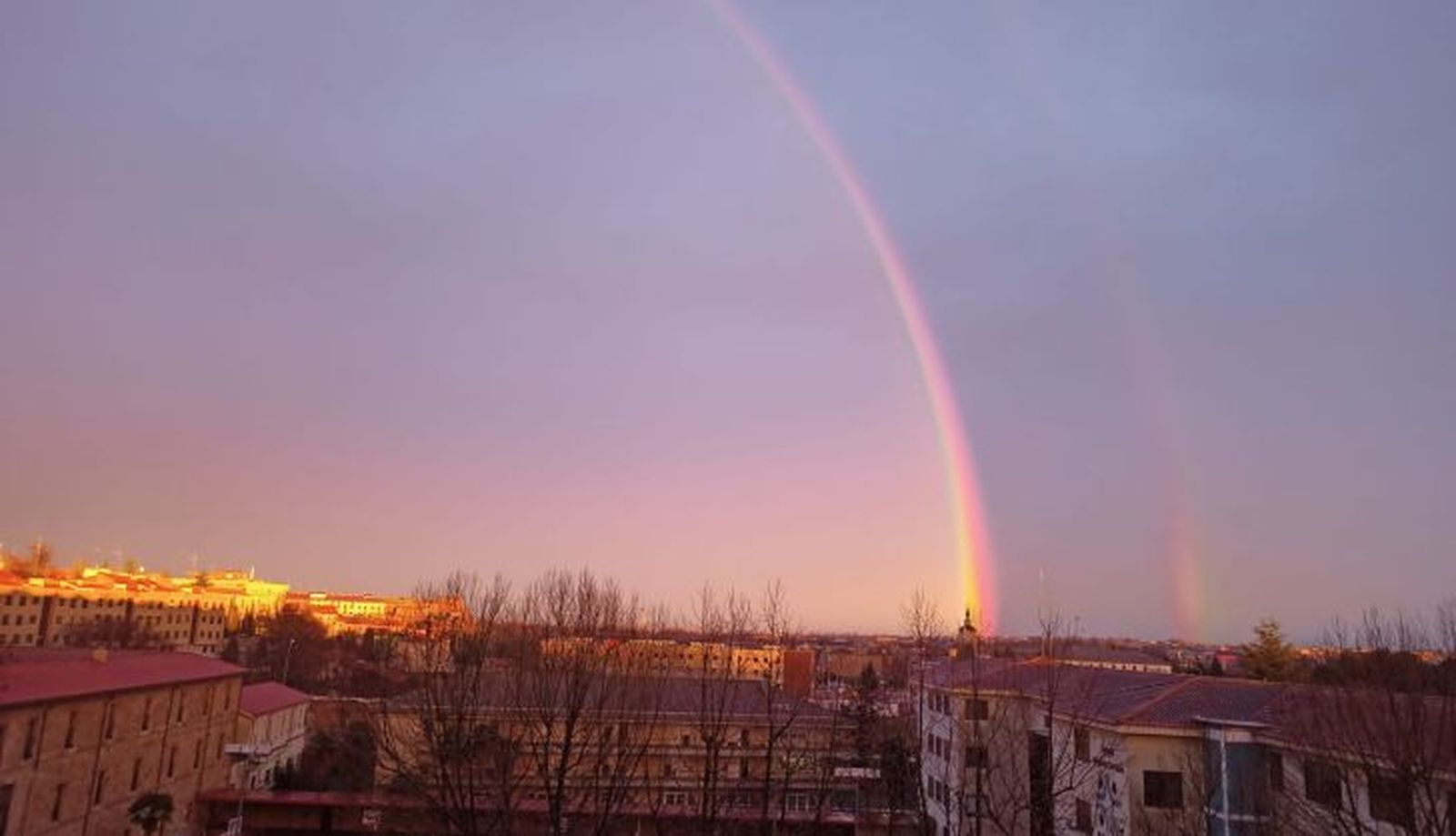 Arco iris sobre El Rollo (8)