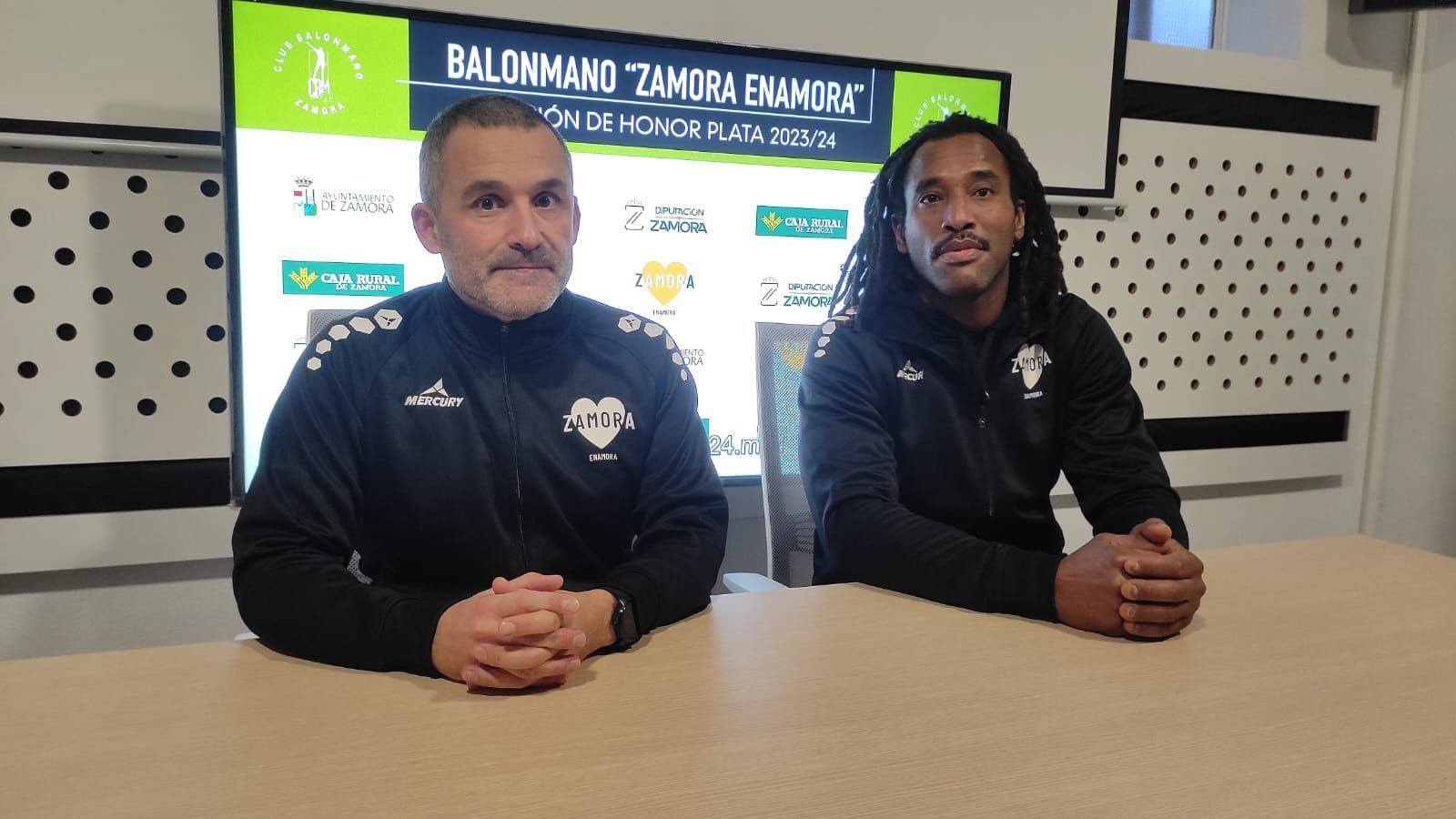 Diego Soto y Anderson Silva, del Balonmano Zamora.