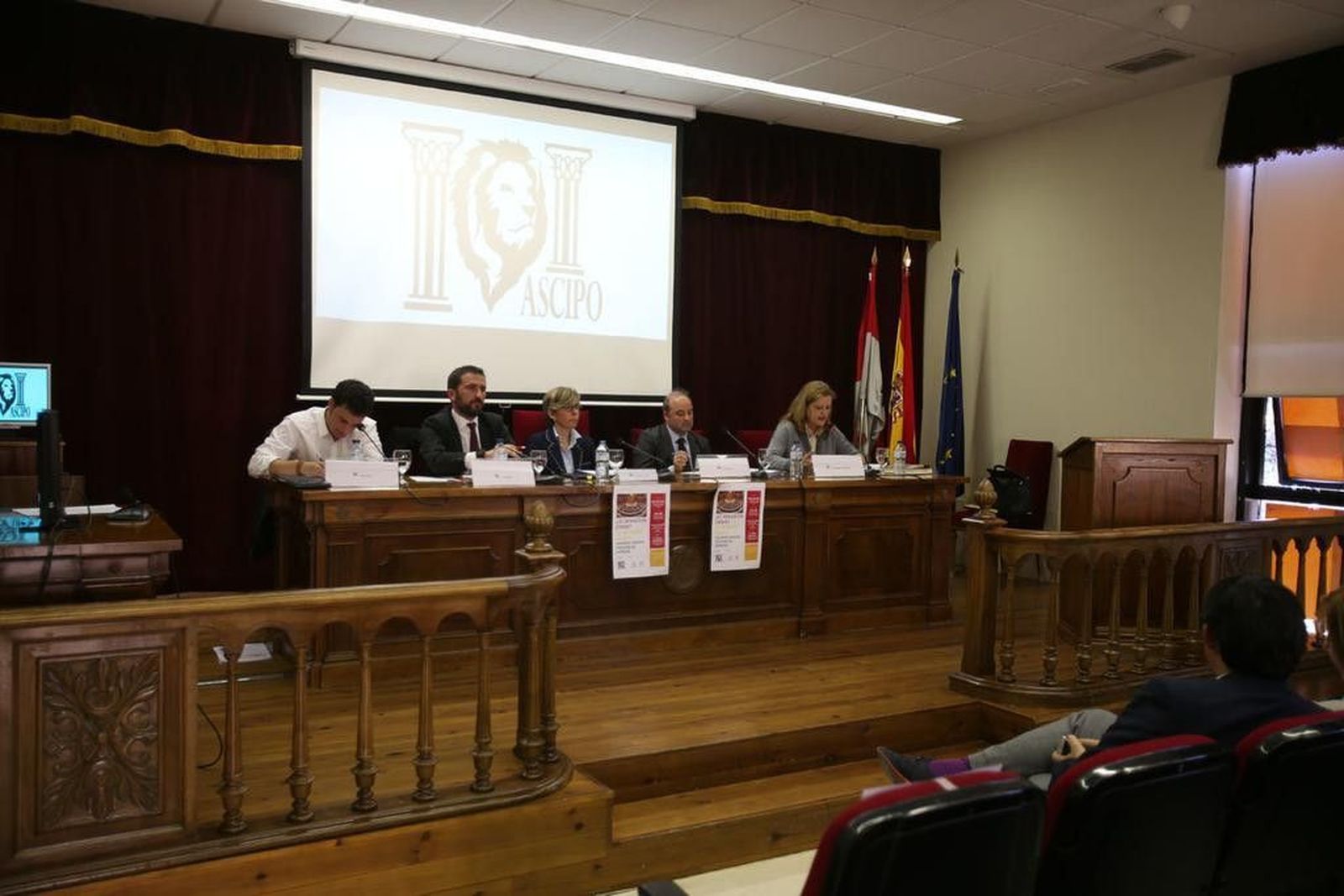 La funcionalidad del Senado, a debate en la Facultad de Derecho