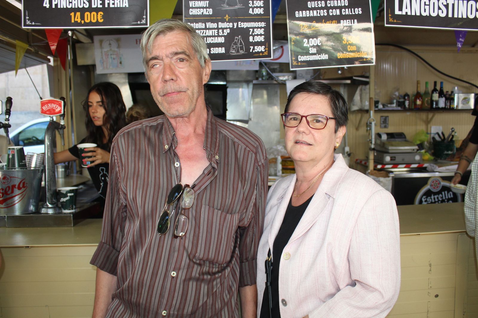 Ambiente en la Feria de Día en el mediodía de este jueves