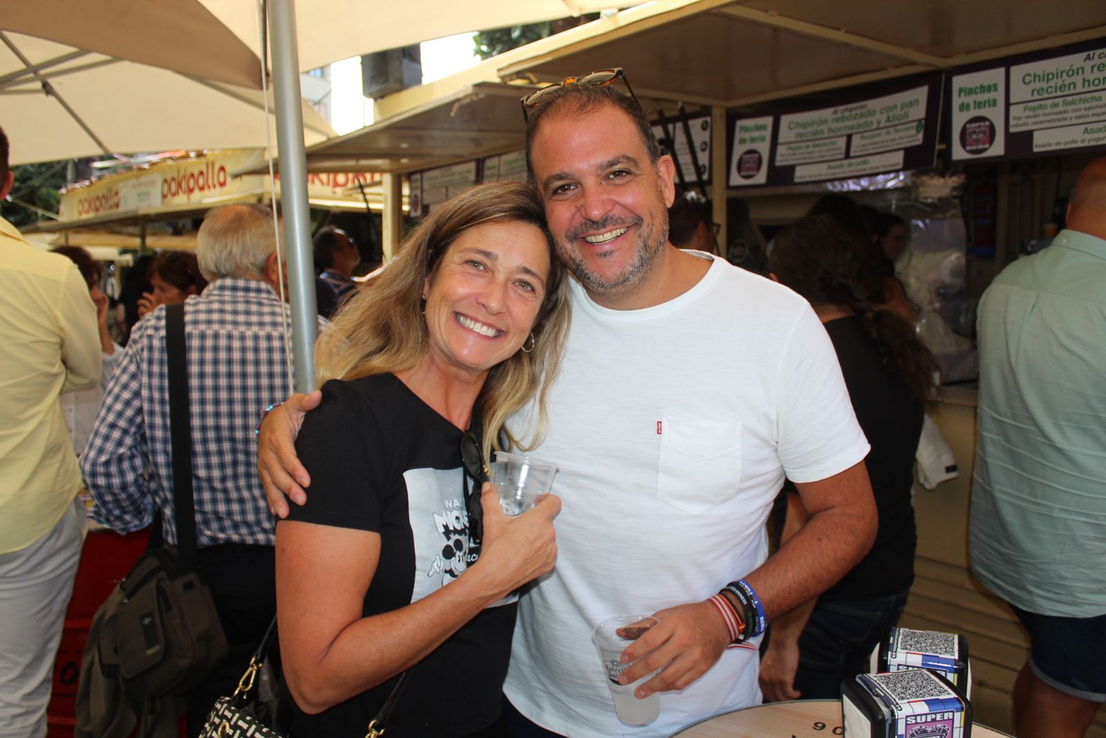 Ambiente en la Feria de Día en el mediodía de este viernes