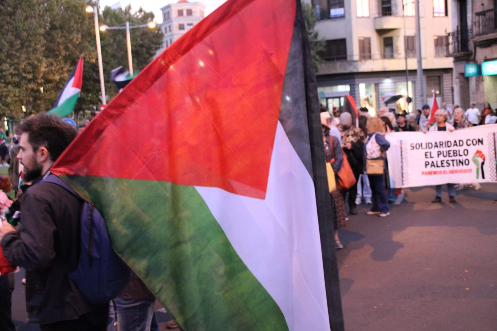 Medio millar de personas se manifiestan en Salamanca en apoyo a Palestina y la flotilla