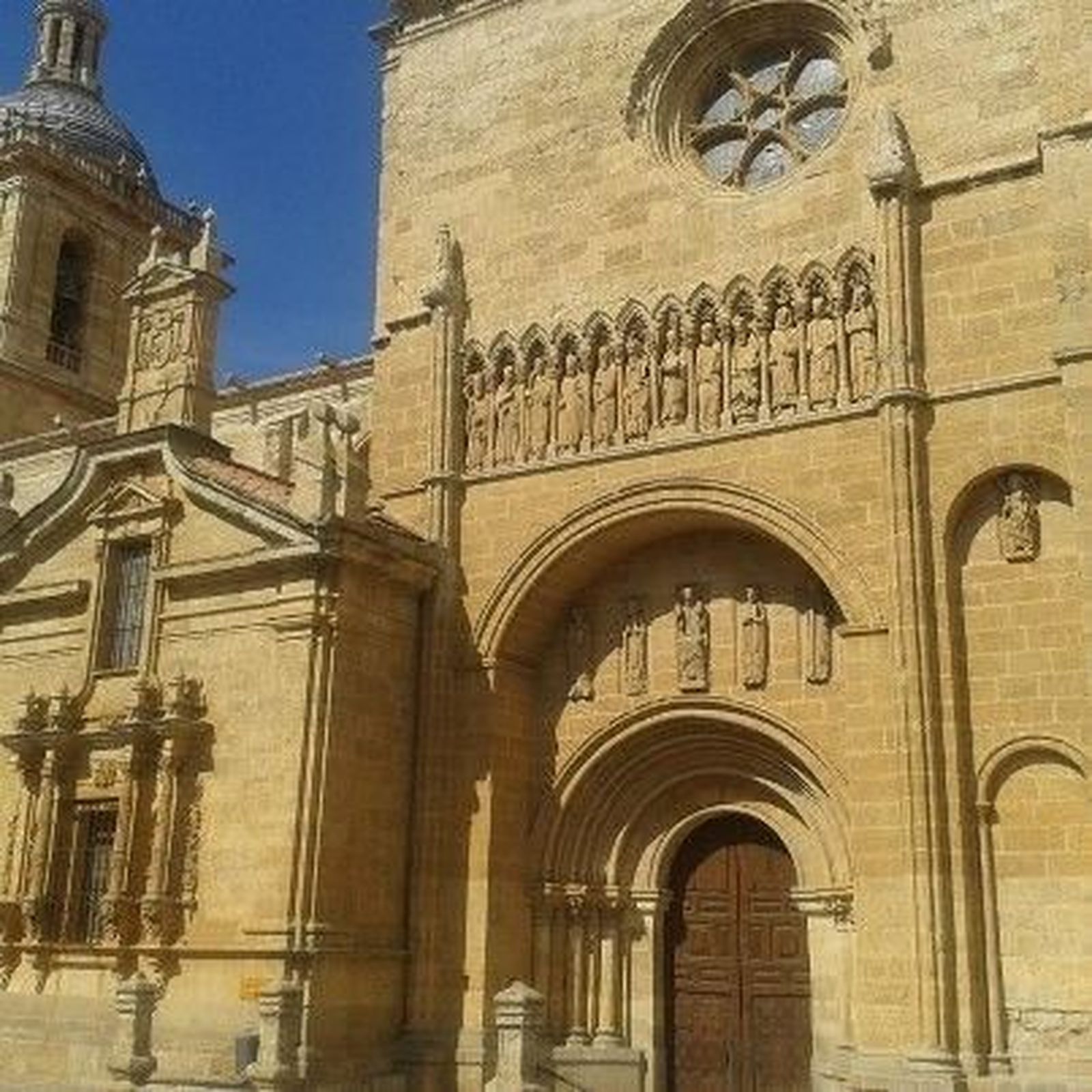 Búsqueda de figurantes para una película ambientada en los años 30