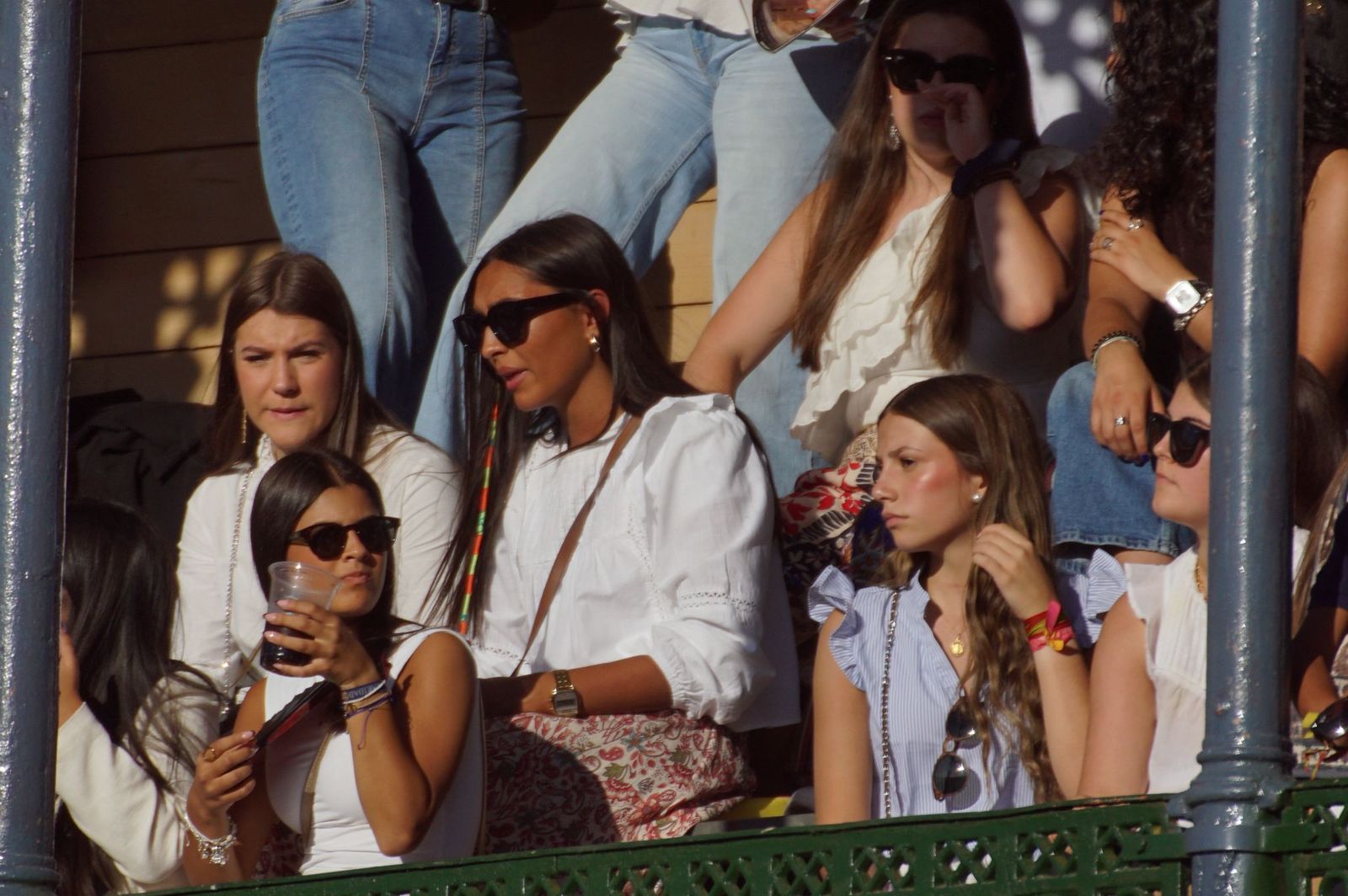 Así han vivido los salmantinos el primer festejo de la feria taurina 2025: imágenes del ambiente en los tendidos y en el patio de cuadrillas