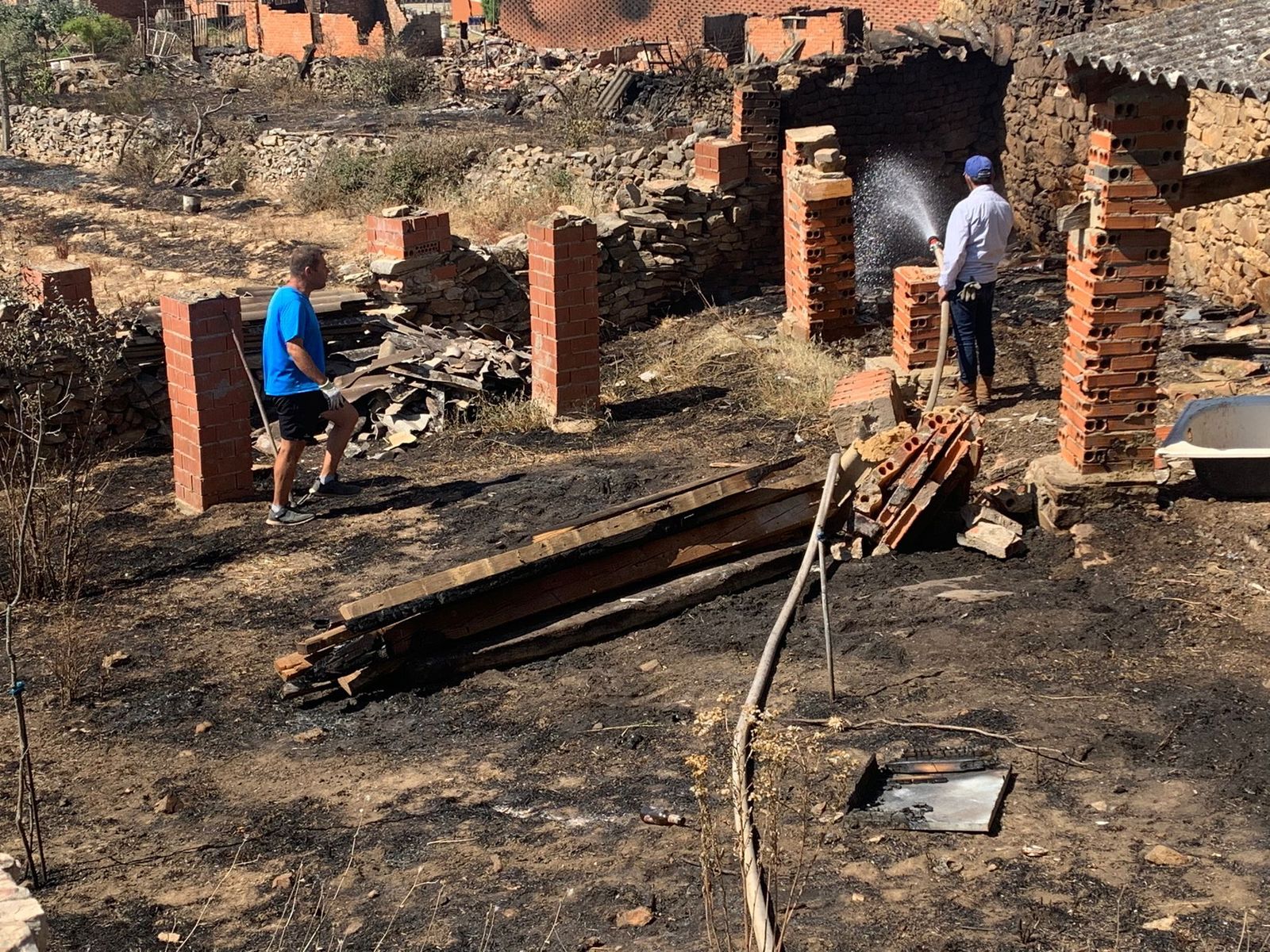 tras-el-horror-la-deslacion-en-zamora-foto-rafael-lorenzo-39