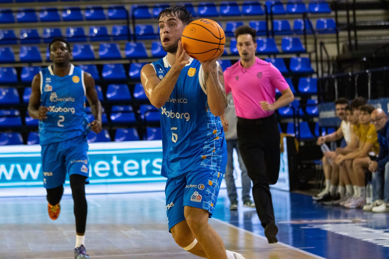 Perfumerías Avenida – Reino de León