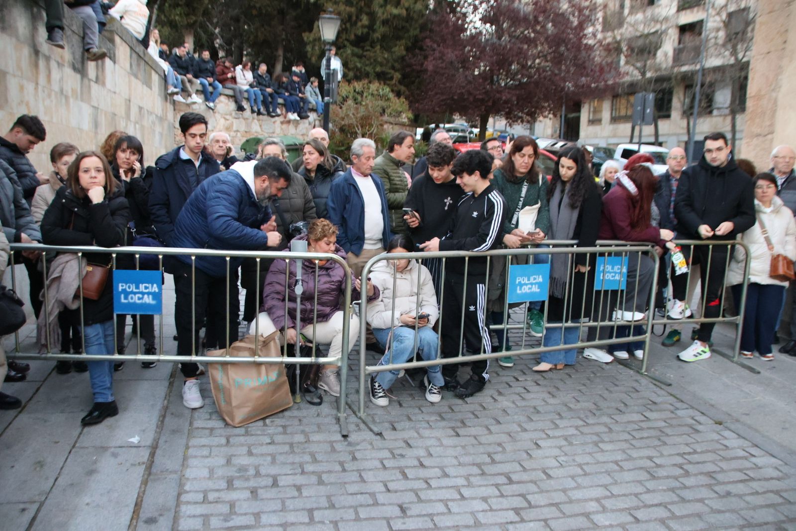Así ha sido el ambiente en la procesión del Cristo de los Doctrinos y la Virgen de la Amargura