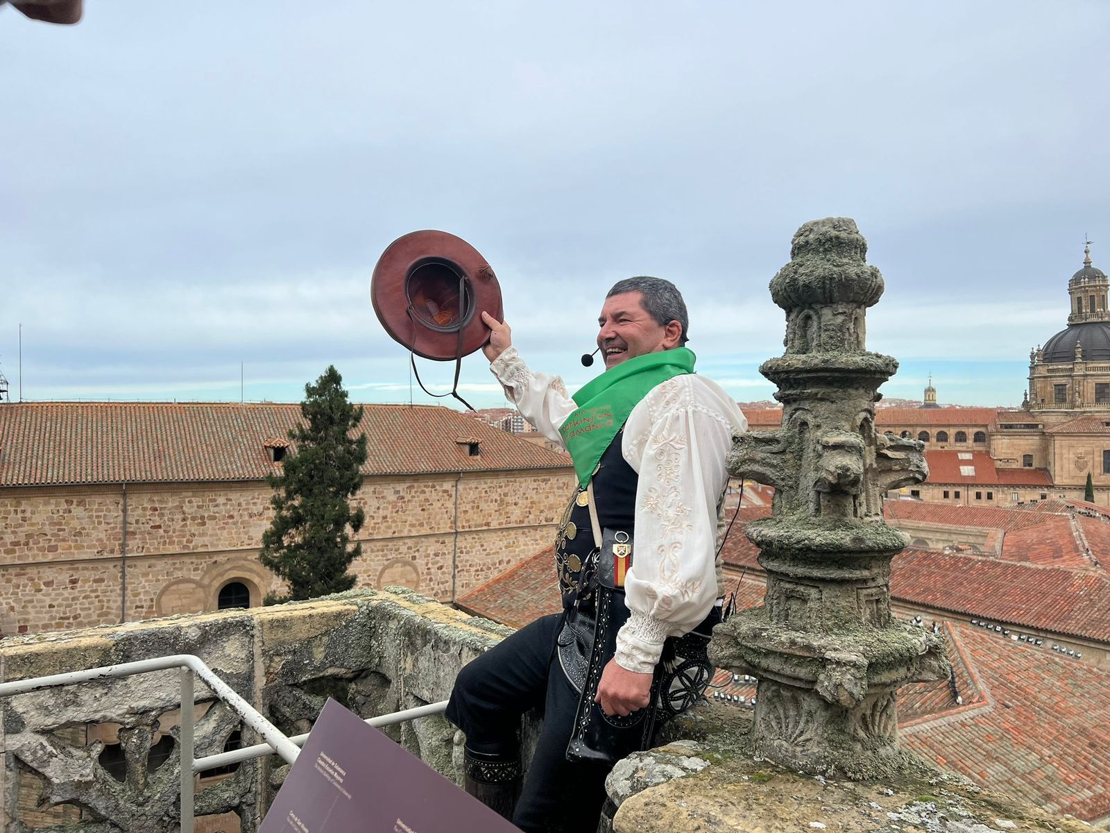 whatsapp-image-2023-10-31-at-13-41-57-1