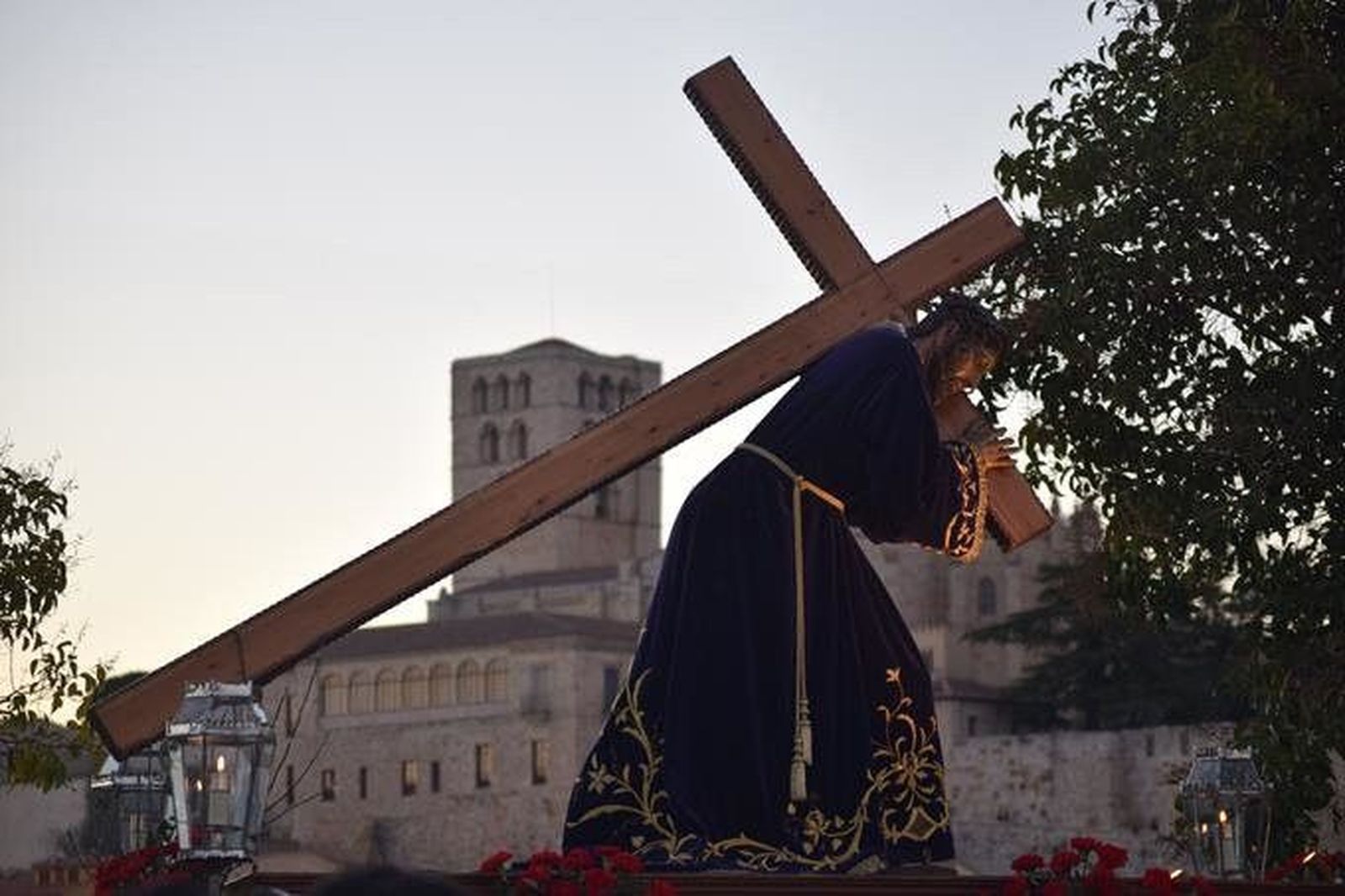 Traslado procesional del Nazareno de San Frontis Foto: María Lorenzo