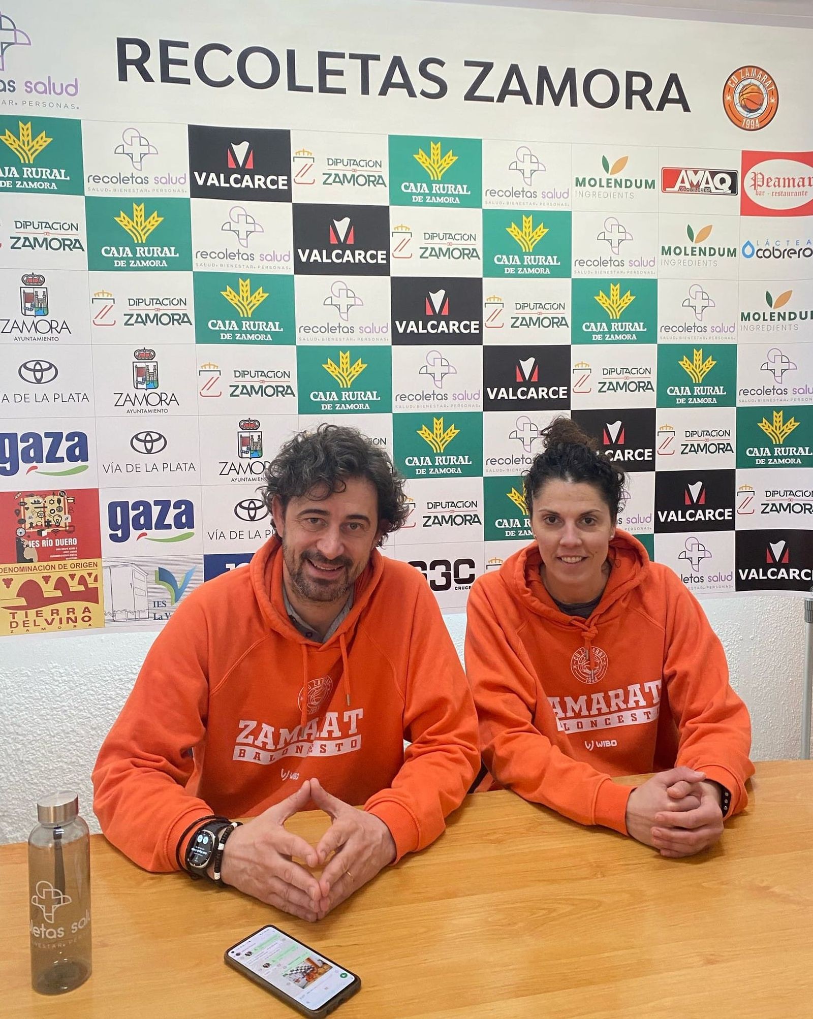 Ricardo Vasconcelos y Beatriz Sánchez en rueda de prensa previa.