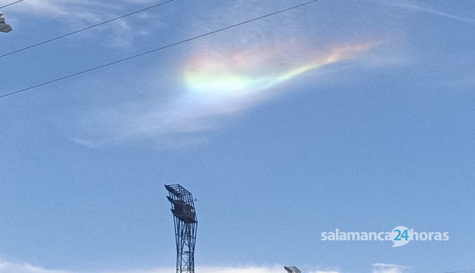 Nubes iridiscentes en el cielo de Salamanca (1)