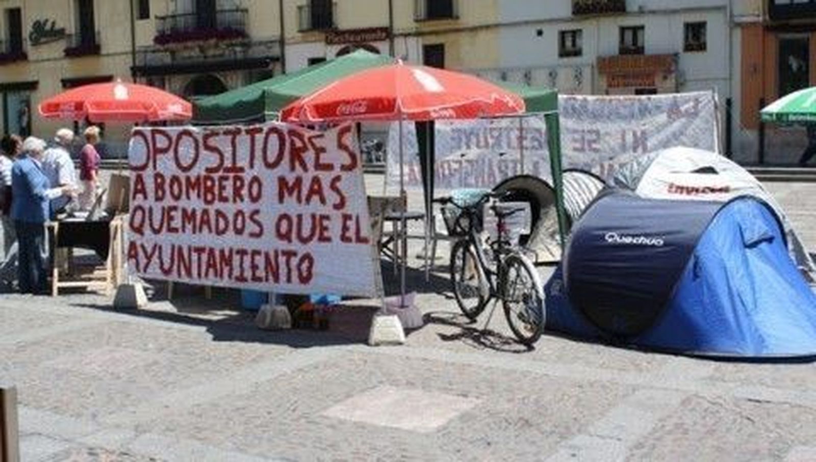 El tribunal suspende al ochenta por ciento de los opositores a bombero