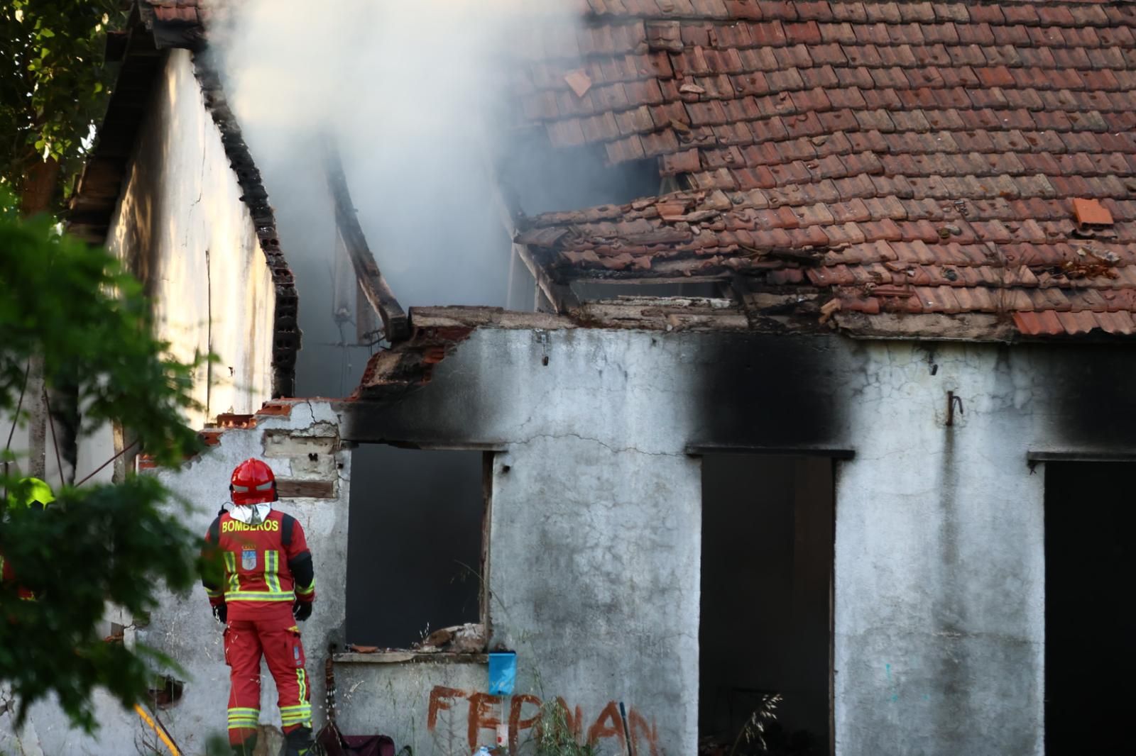 Incendio en una casa abandonada en Santa Marta