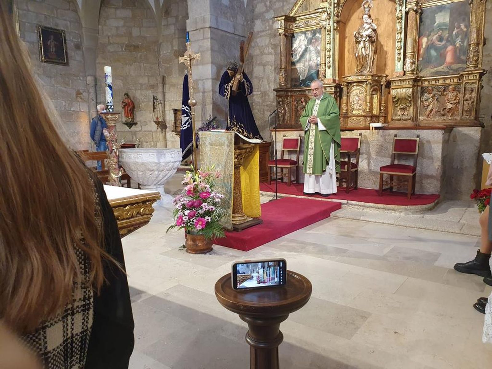 La misa pudo seguirse en directo