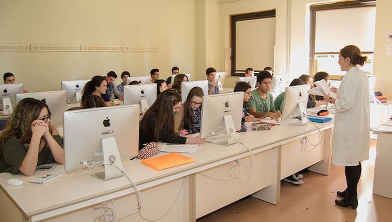 Aumento de plazas de la Facultad de Medicina