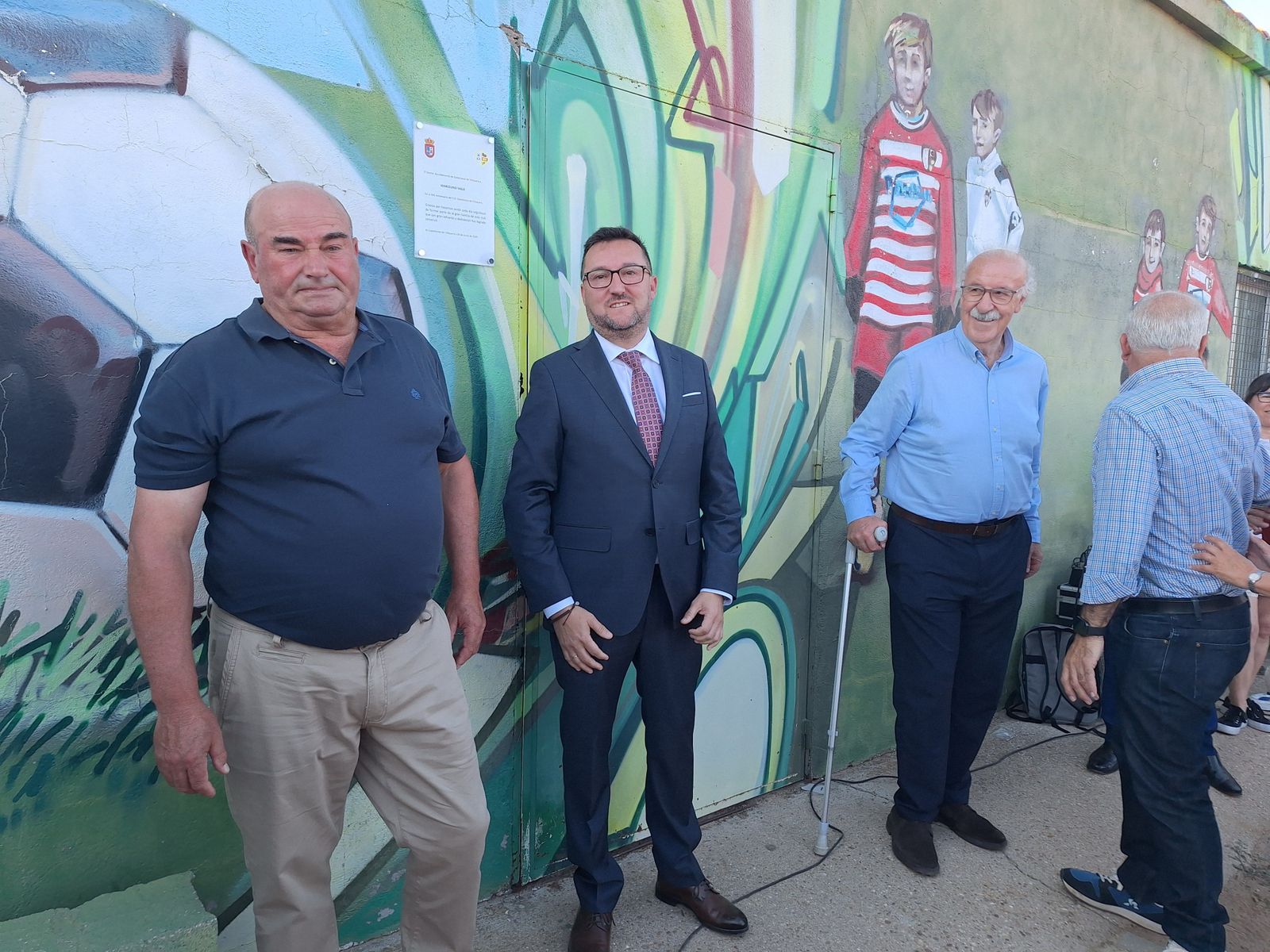 El campo de Castellanos de Villiquera pasa a llamarse Marcelino Valle