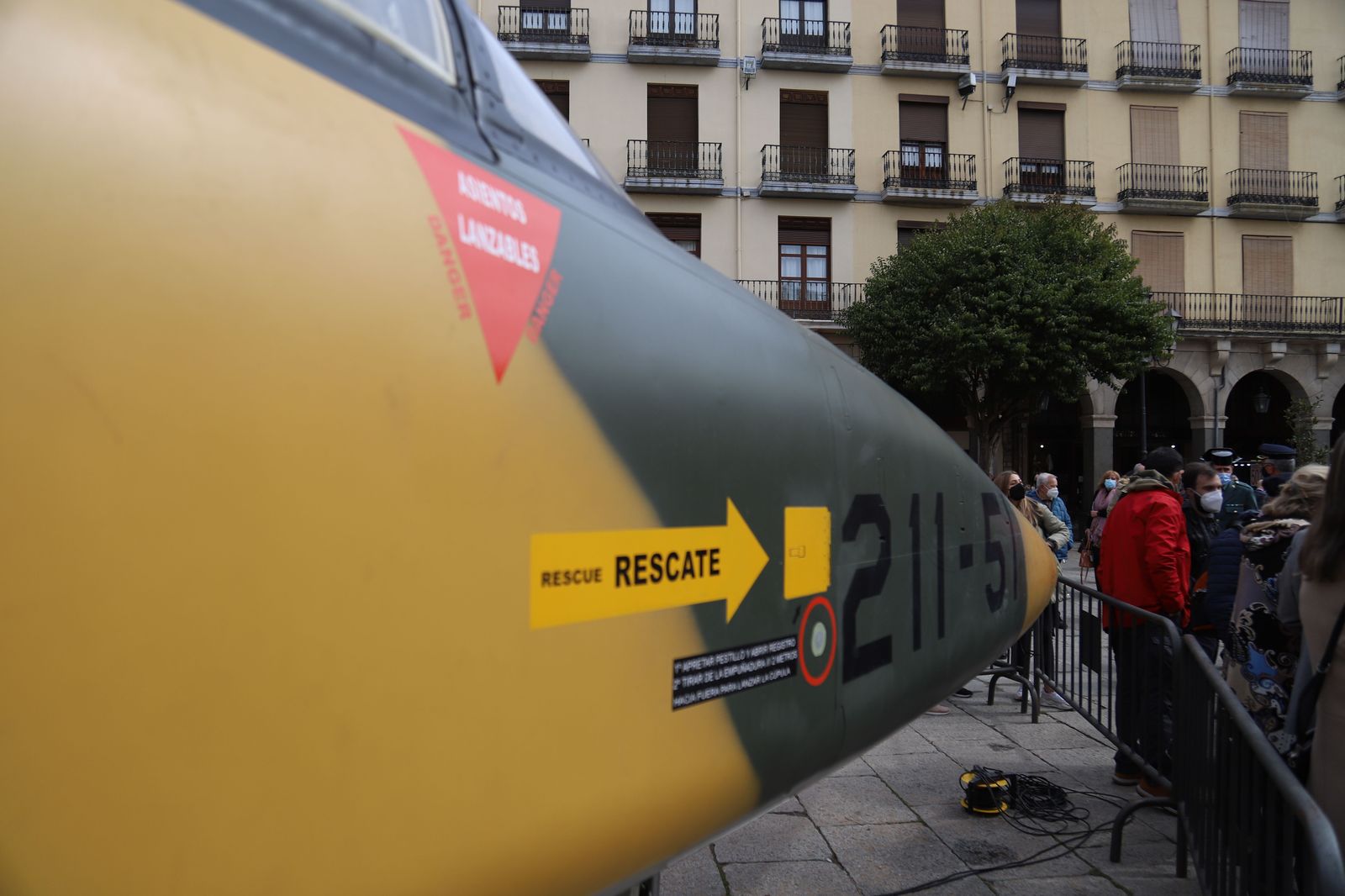 exposicion-del-ejercito-del-aire-en-la-plaza-mayor-de-zamora-foto-maria-lorenzo-14