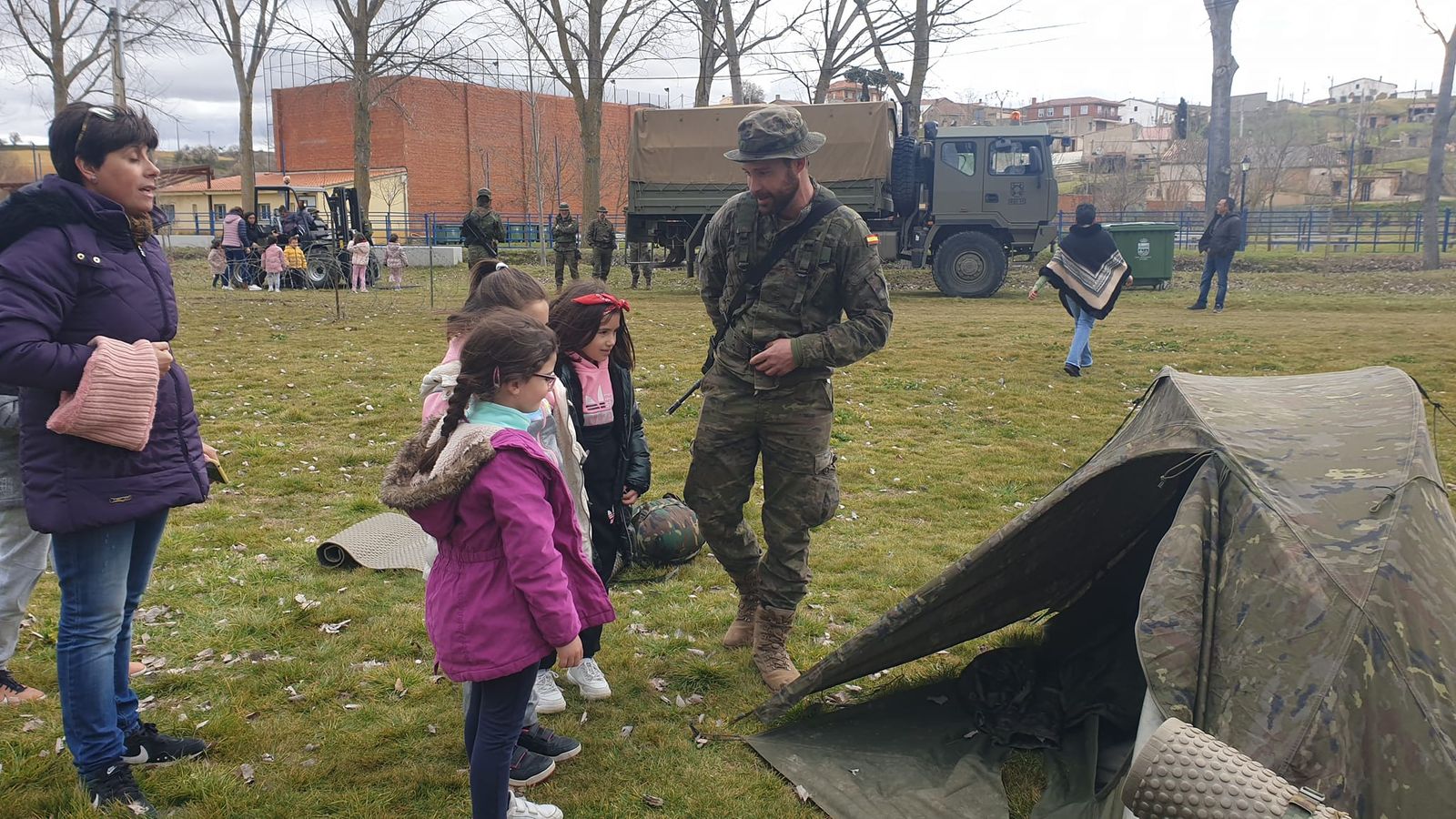 amplio-despliegue-militar-en-venialbo-4