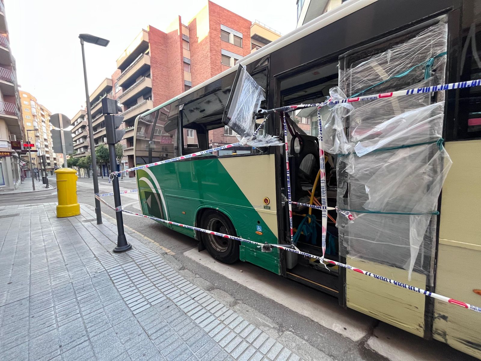 Autobús en la Calle Amargura (11).jpeg