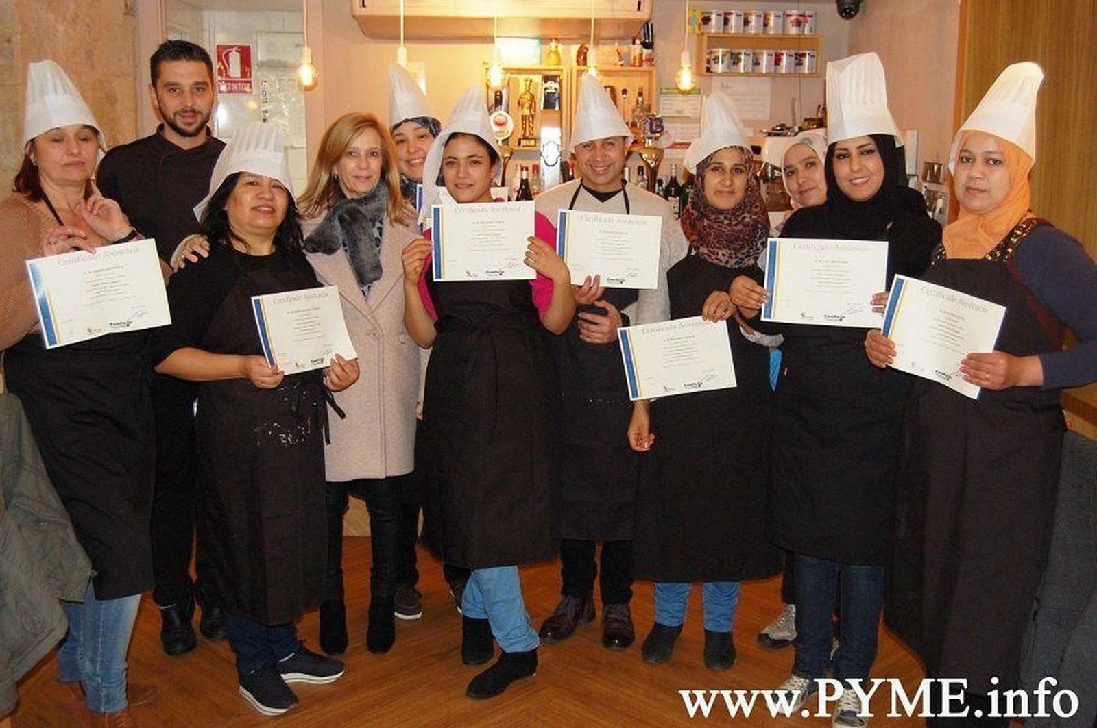 Seminario de cocina española para facilitar la integración de inmigrantes