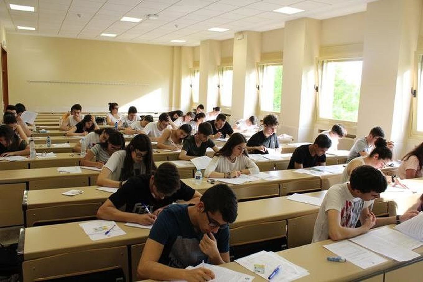 Los alumnos de bachillerato enfrentan la primera Selectividad de la LOMCE