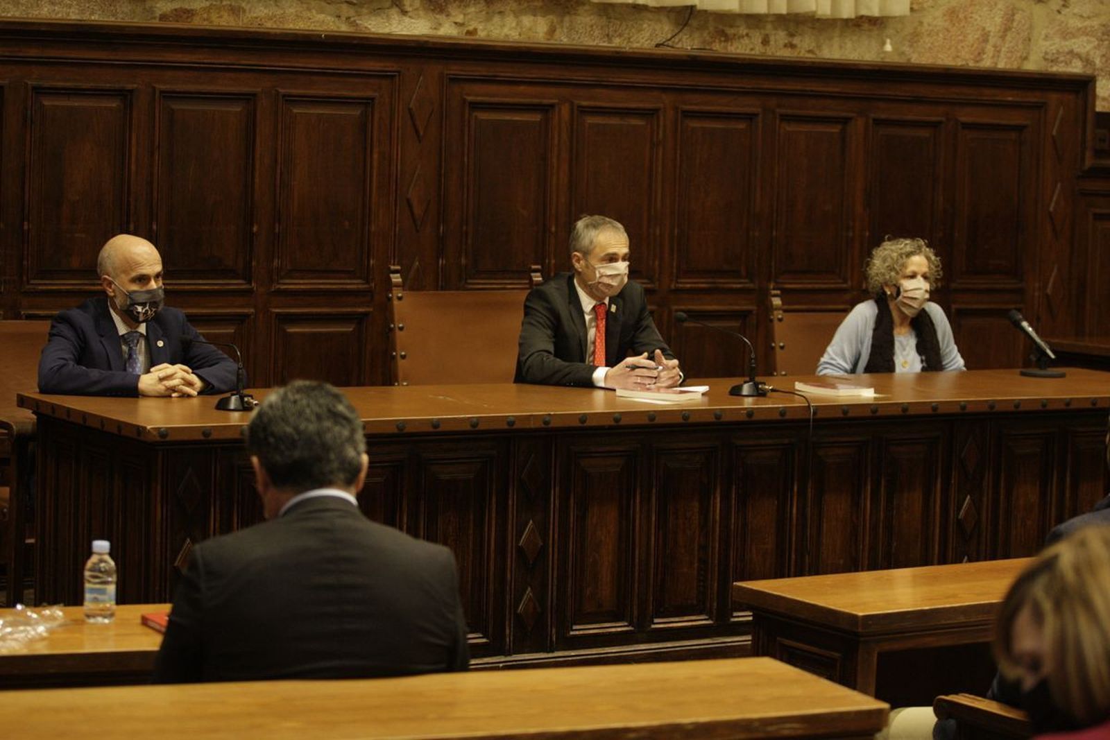 Tradicional encuentro del rector con los medios para hacer balance del año.