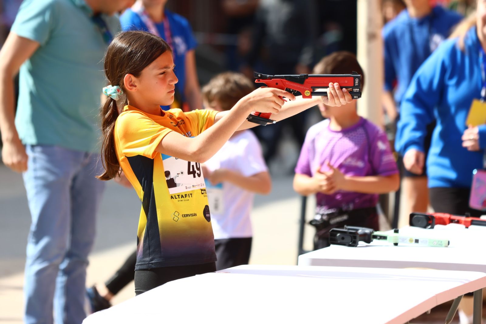 120 participantes participan en la jornada 'Descubre el Laser Run' de Salamanca