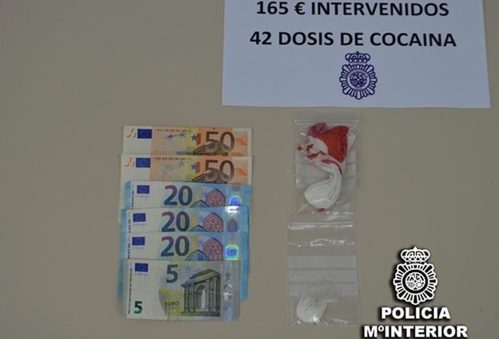 Detenida una mujer de 26 años en Las Llamas con 42 dosis de cocaína para su venta