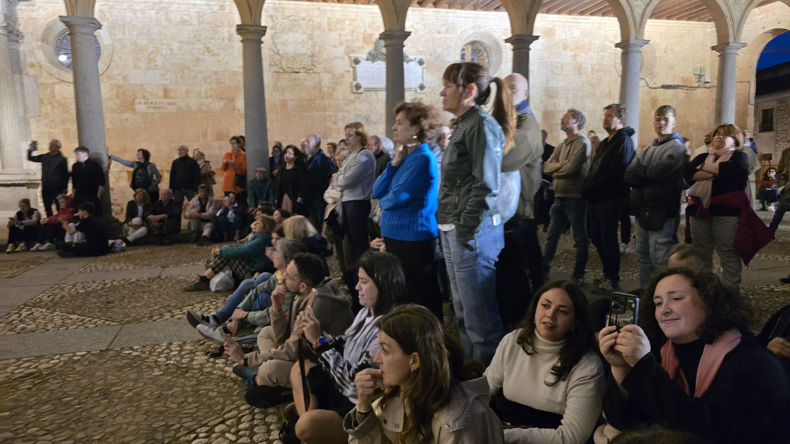 Videomapping en la fachada de la iglesia de San Esteban por la conmemoracion de el V Centenario de la Escuela de Salamanca