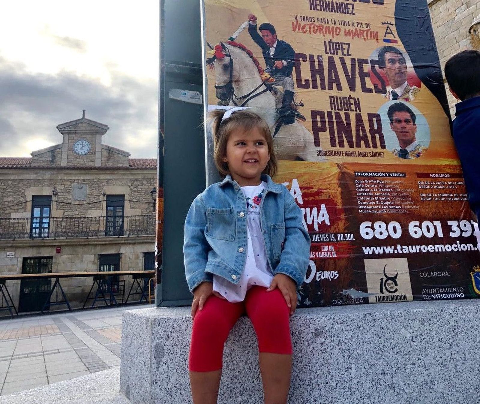 NIÑOS GRATIS EN VITIGUDINO