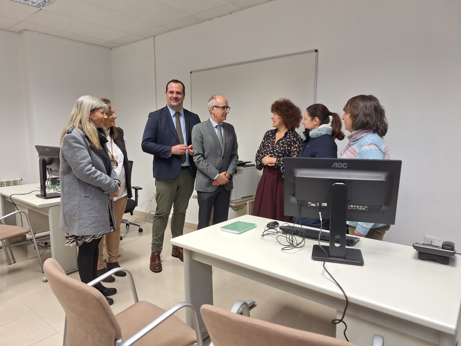 Javier Iglesias visita el CEAS de Las Villas Santa Marta