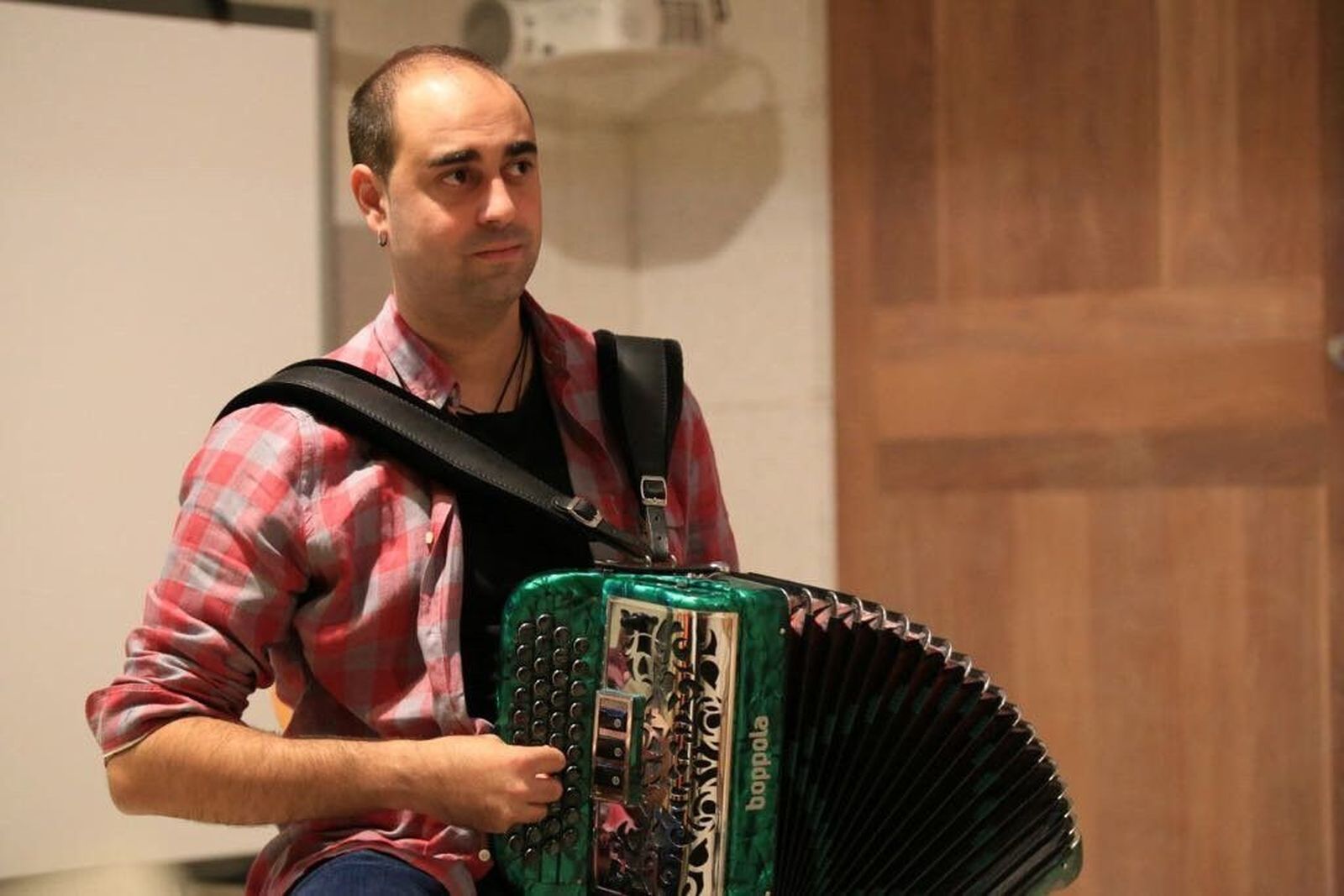 Presentación del libro ‘Salamanca, versos y caminos’ de Armando Manrique en la Casa de las Conchas
