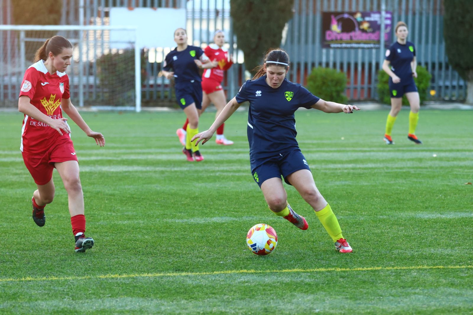 Navega femenino - Capiscol