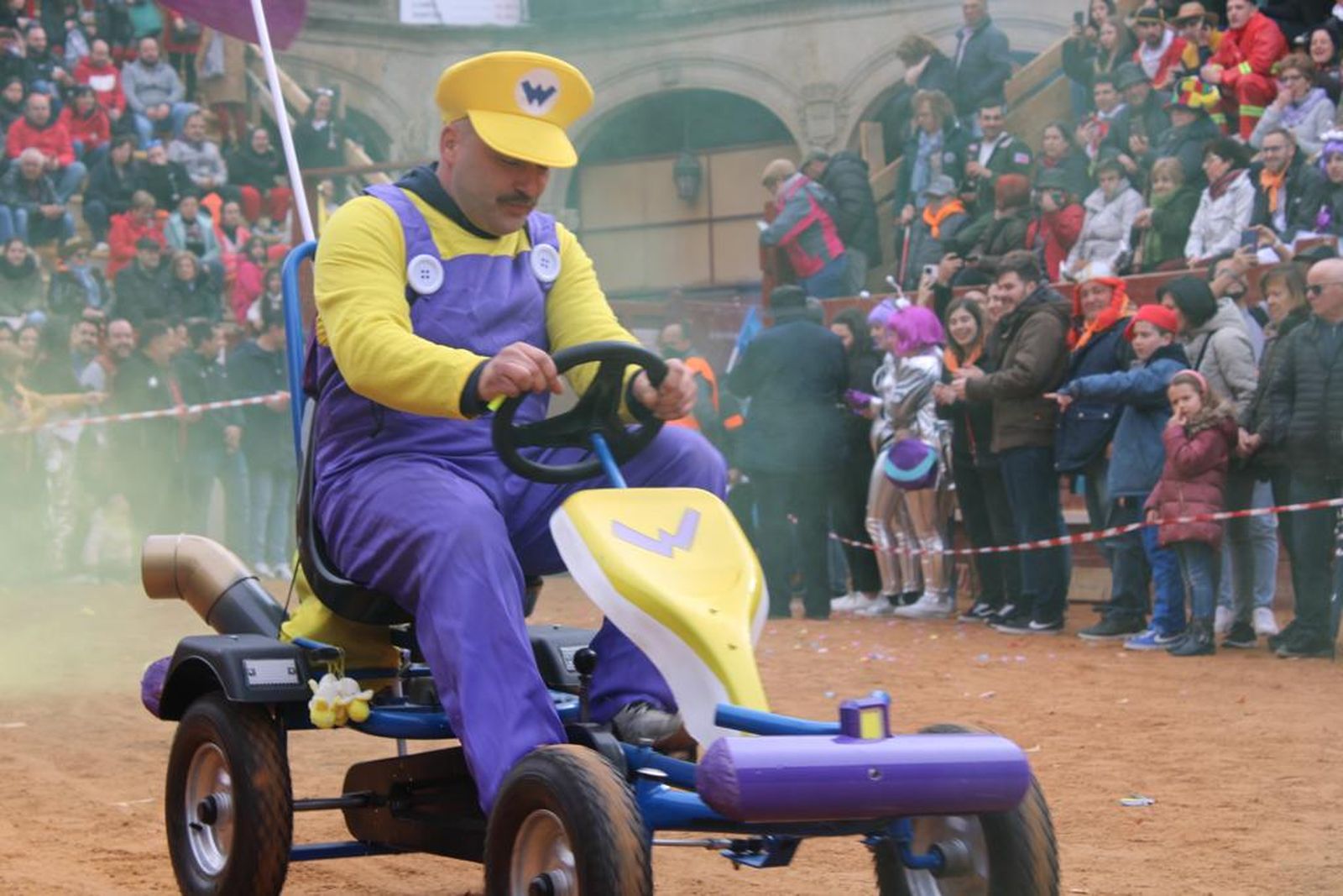 disfraces-del-sabado-de-carnaval-en-ciudad-rodrigo-41