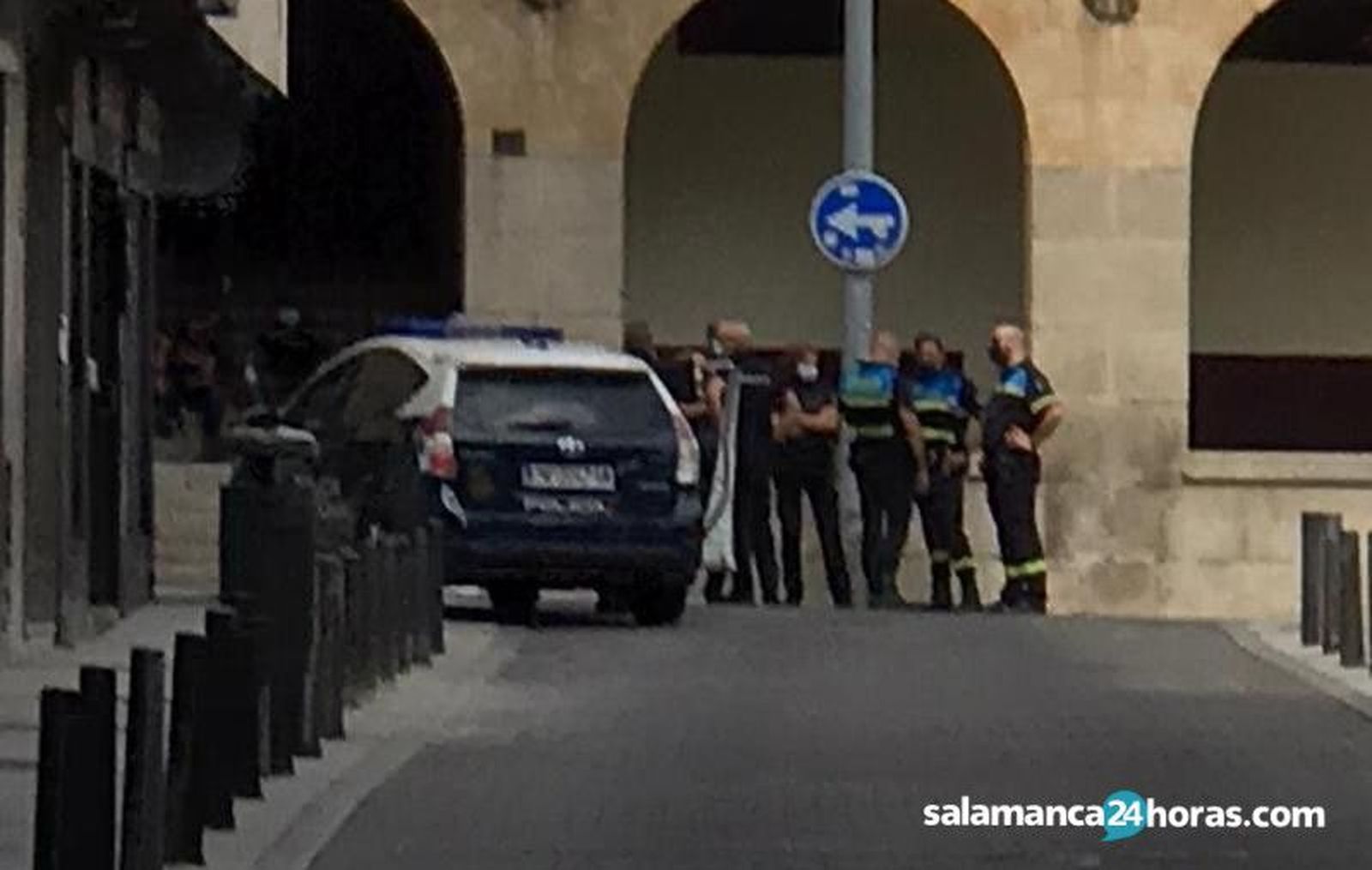 Policia local y nacional