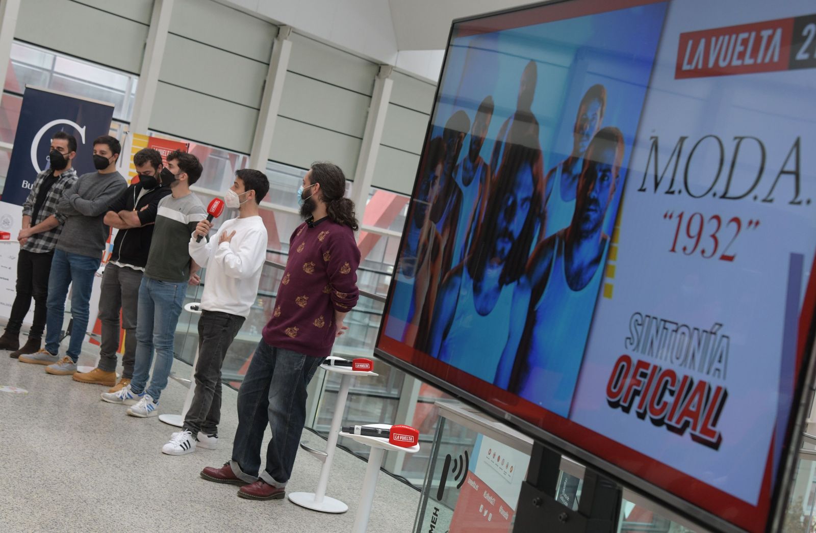 La M.O.D.A. pondrá la sintonía oficial de La Vuelta 21 con su canción '1932'