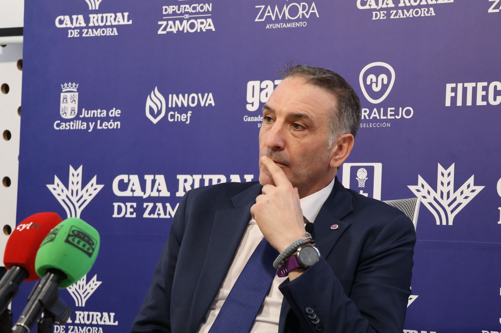 Luis Guil, en rueda de prensa