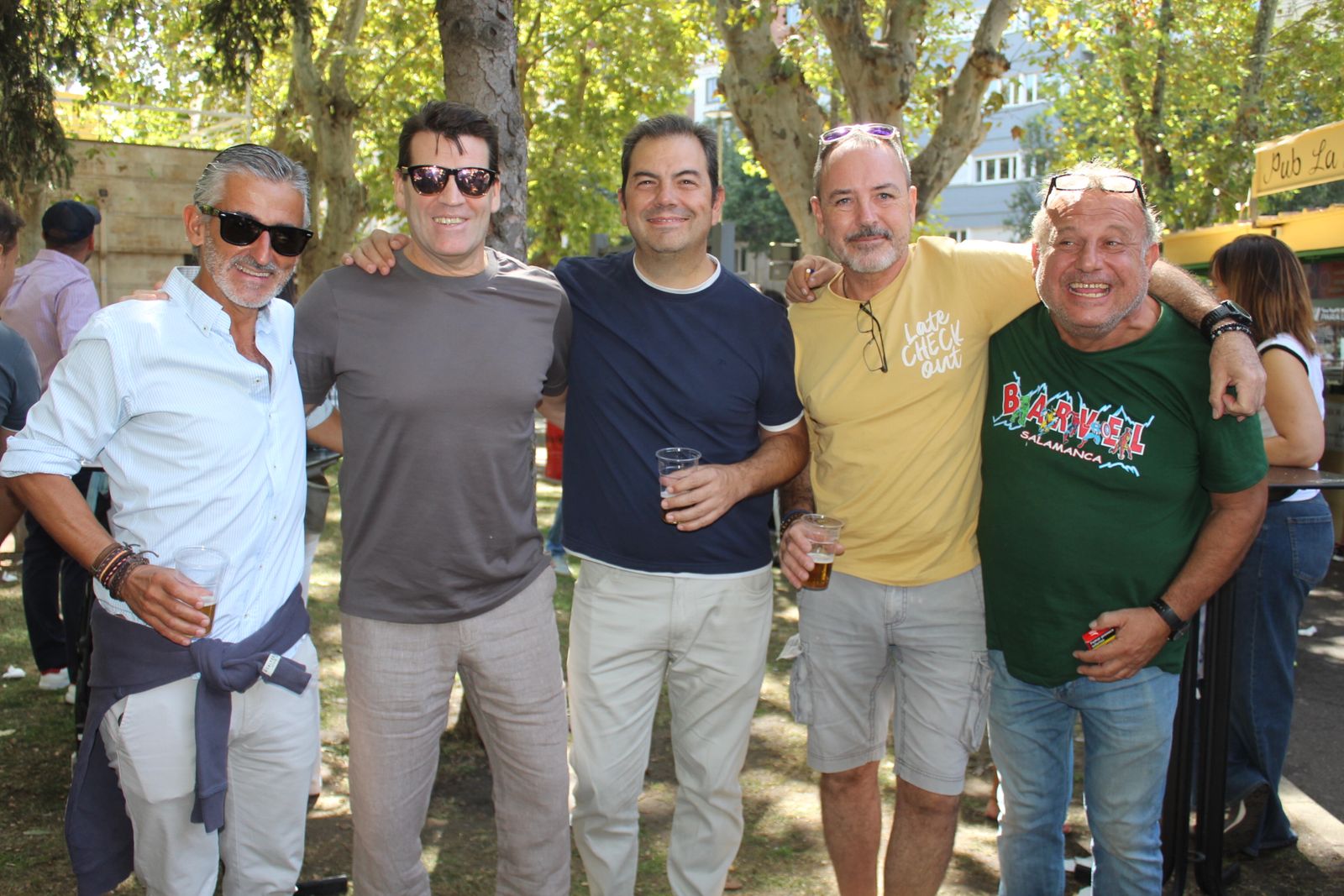 Ambiente en la Feria de Día en el mediodía de este sábado