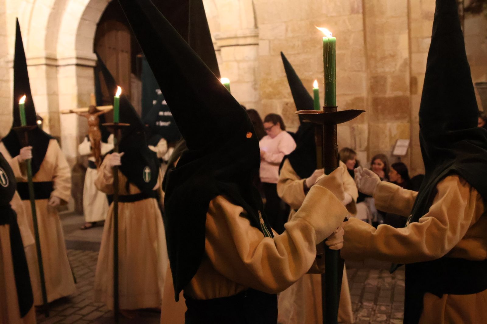 GALERÍA | Revive en imágenes la procesión de las Siete Palabras