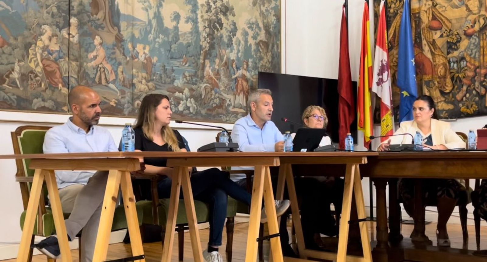 El PSOE de Toro critica ceder gratuitamente a la Diputación la parcela del nuevo Parque de Bomberos.