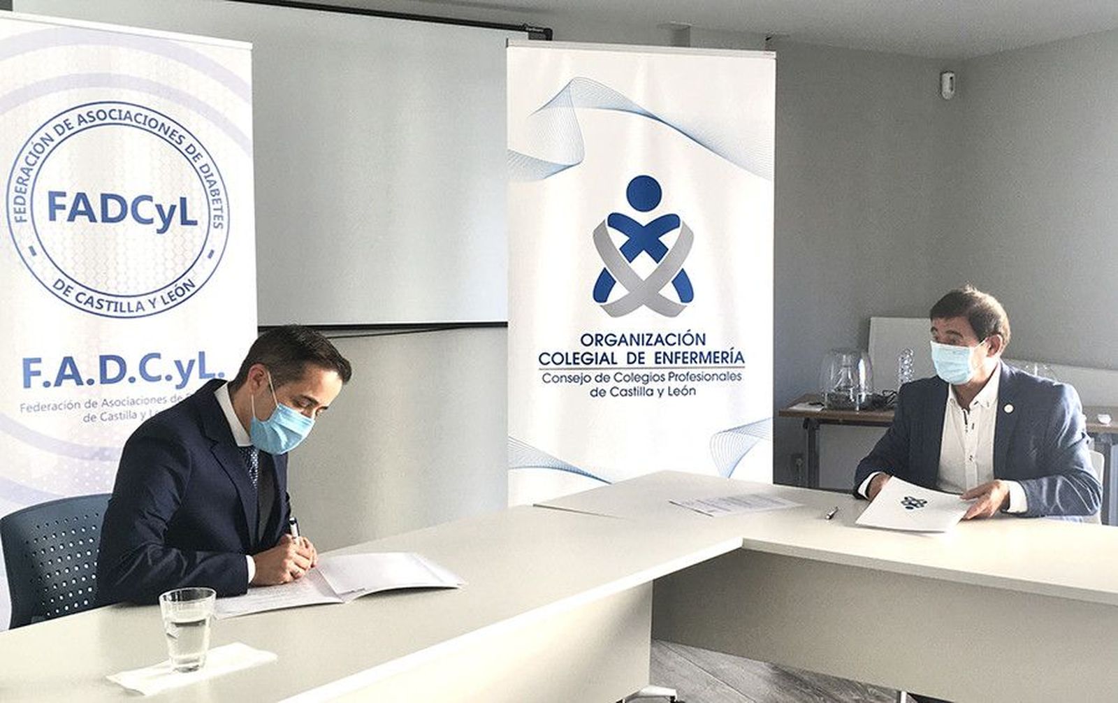 FirmaConvenio Diabetes Enfermeria02