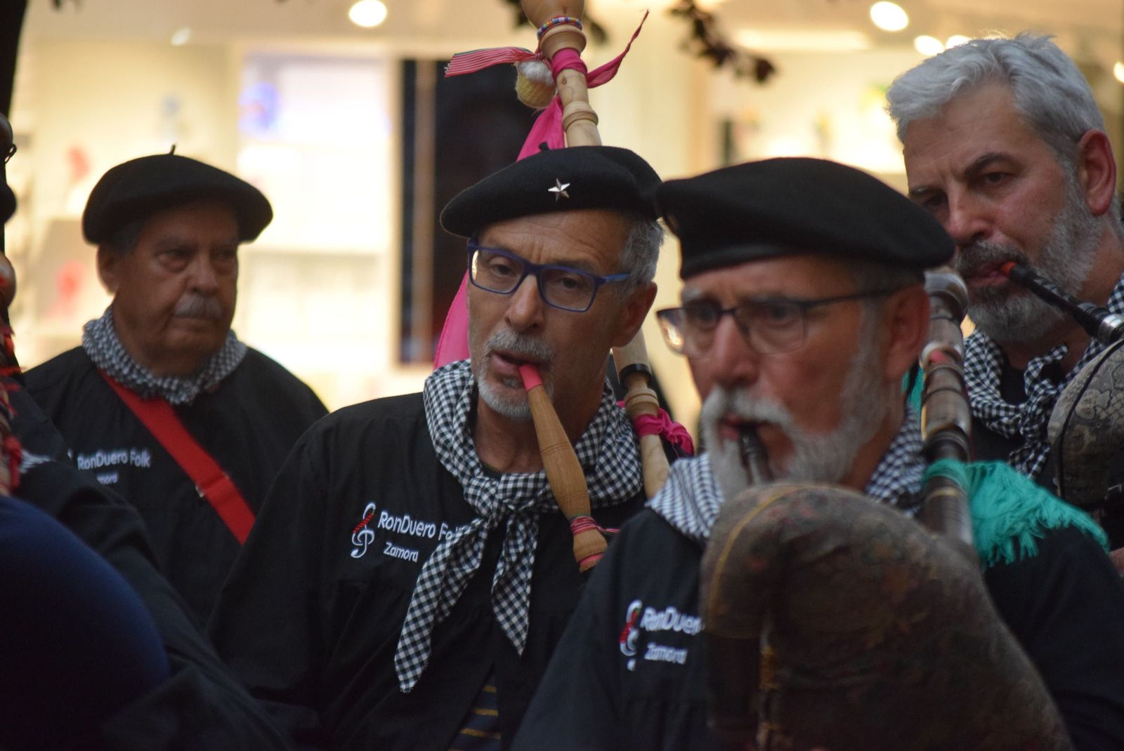 grupo-ronduero-en-la-xxx-muestra-de-folklore-29