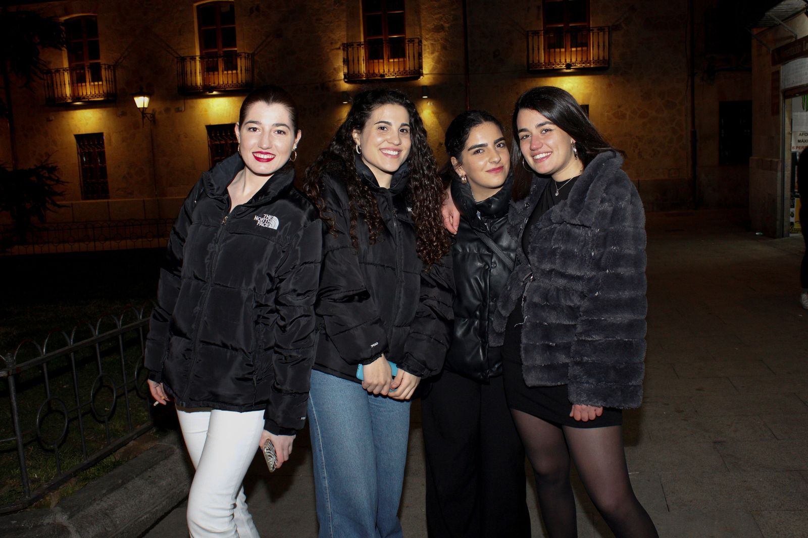 salamanca-de-noche-jueves-17-de-marzo-de-2022-9669