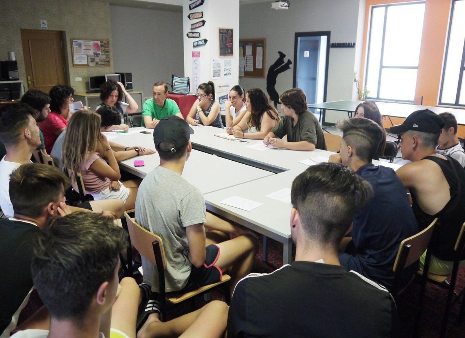 Los jóvenes de Carbajosa aprenderán este verano nociones básicas de costura