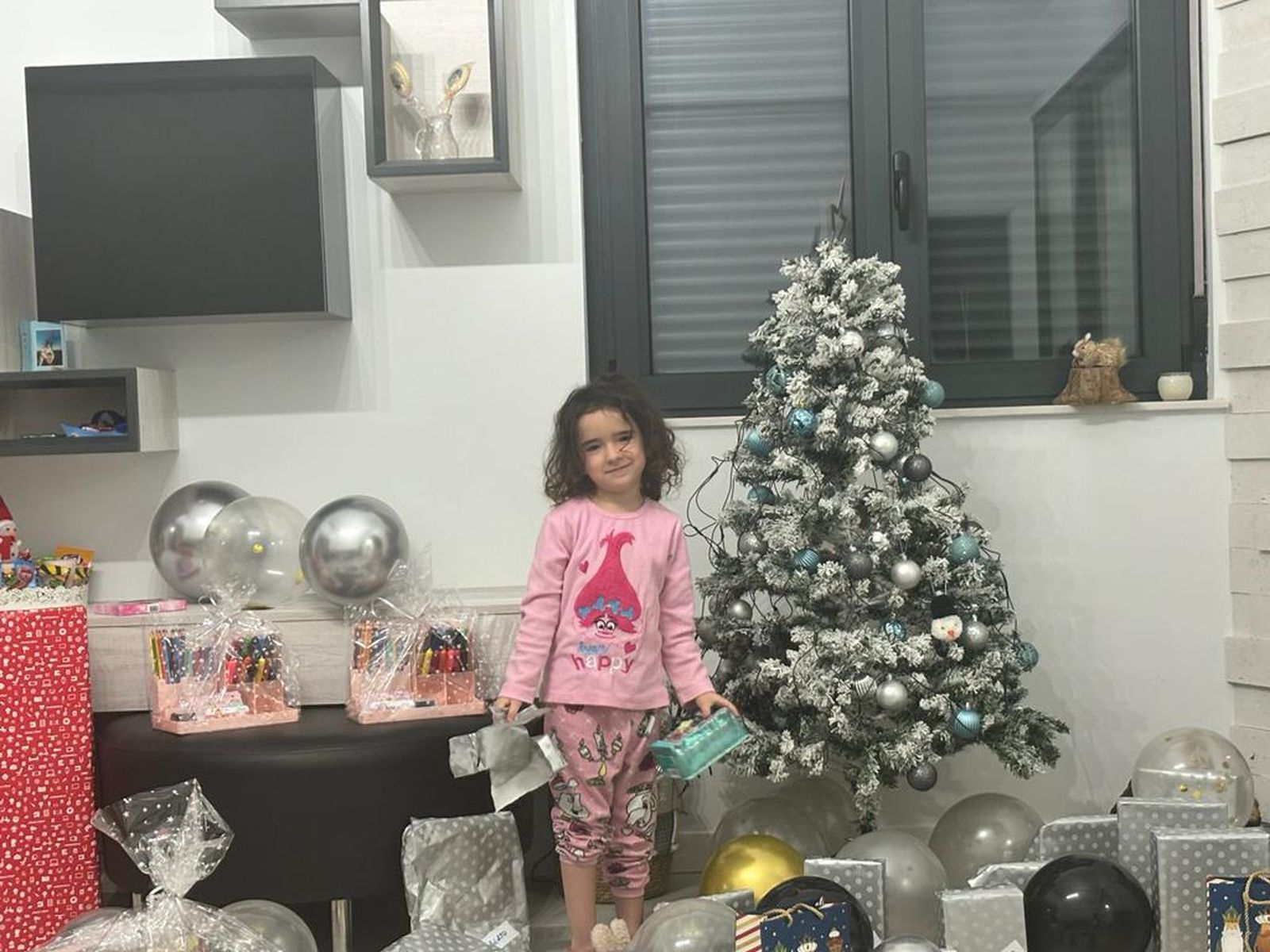 whatsapp-image-2024-01-06-at-11-20-09-1