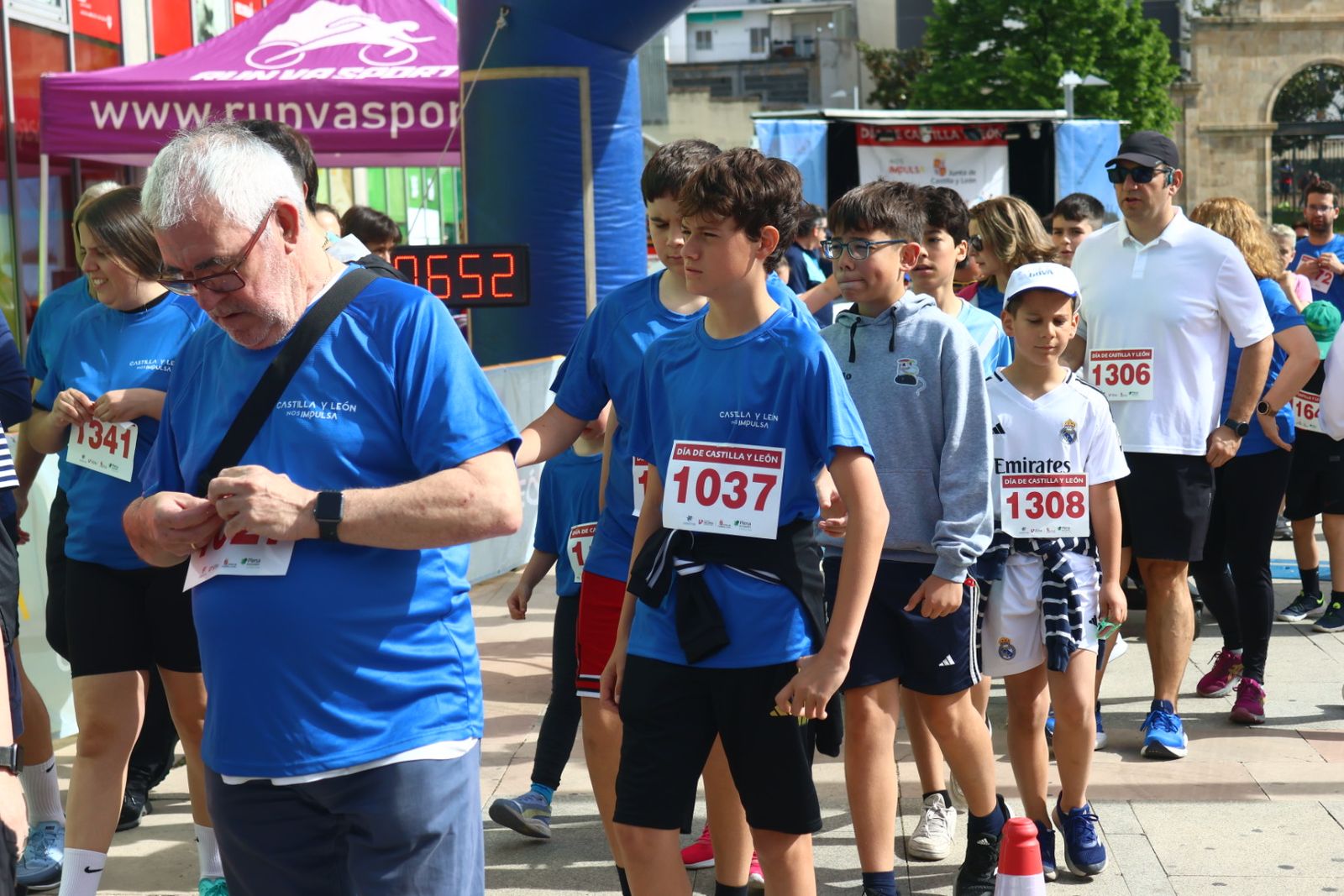 Carrera y Marcha solidaria por el día de Castilla y León