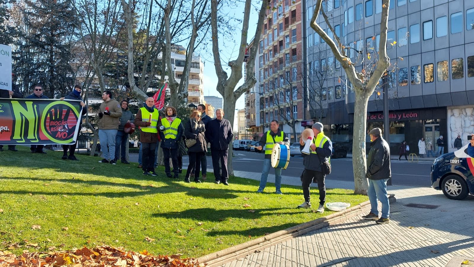 Cacerolada en Zamora contra las plantas de biogás (3).jpeg