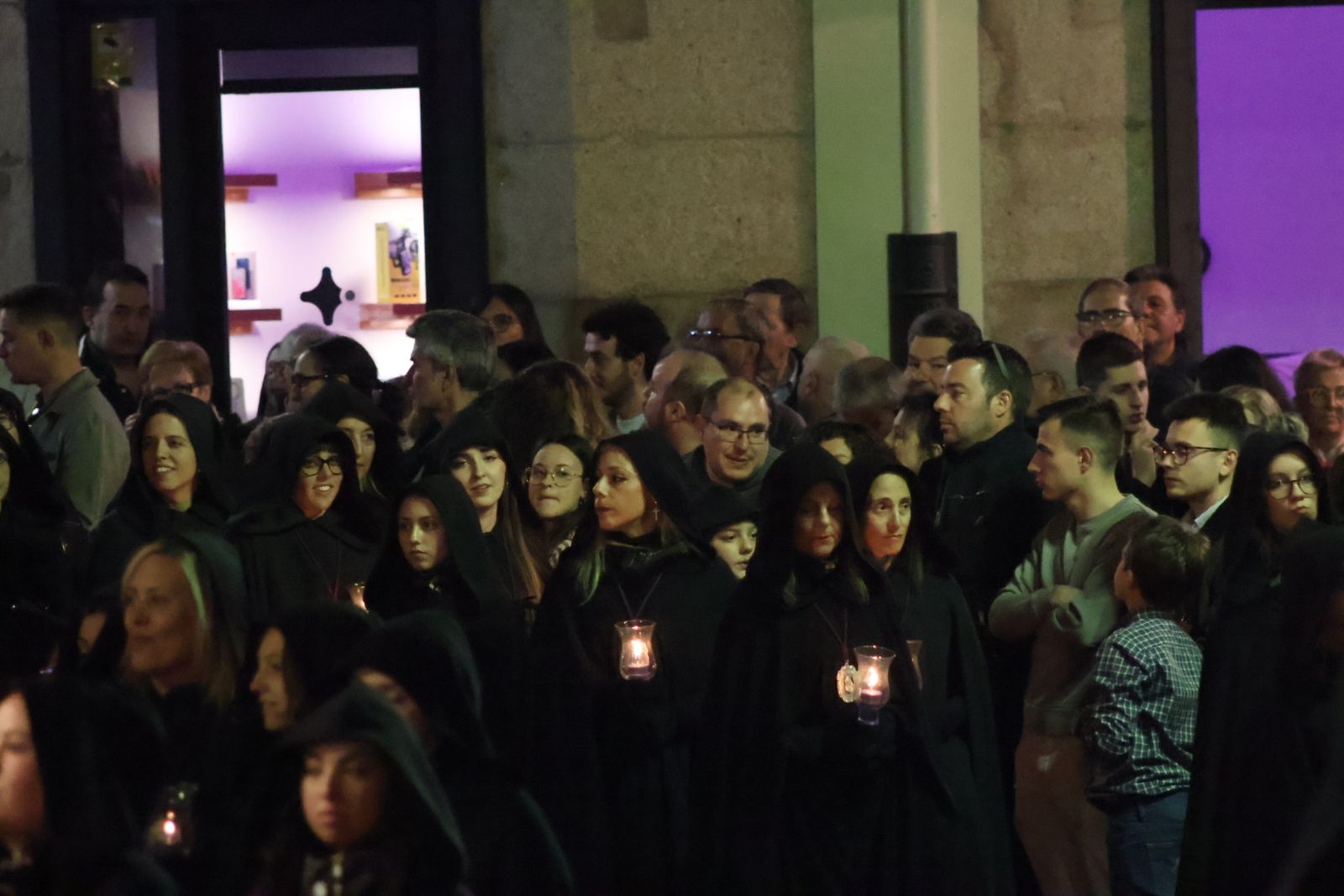 GALERÍA | Revive en imágenes la procesión de la Soledad