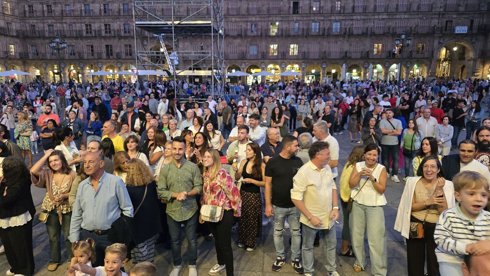 Concierto de Benbow en la Plaza Mayor